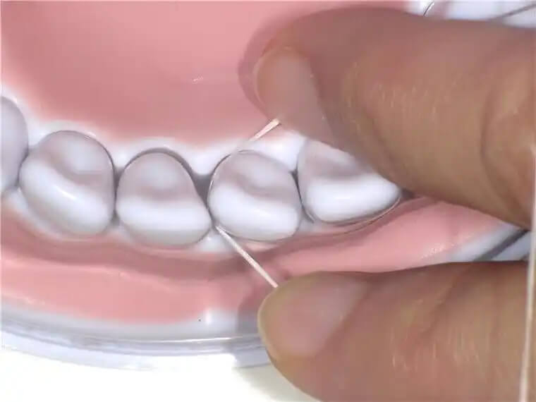 Do Dental Clinics in Beijing and Shanghai Offer Follow-up Checkups