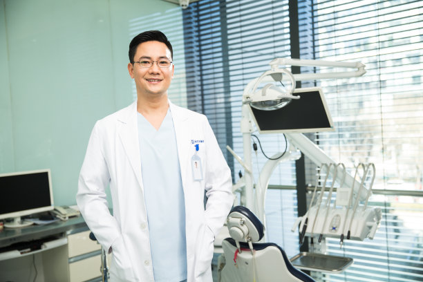 牙冠的秘密:探索口腔健康與美麗的完美結合 牙冠的秘密:探索口腔健康與美麗的完美結合