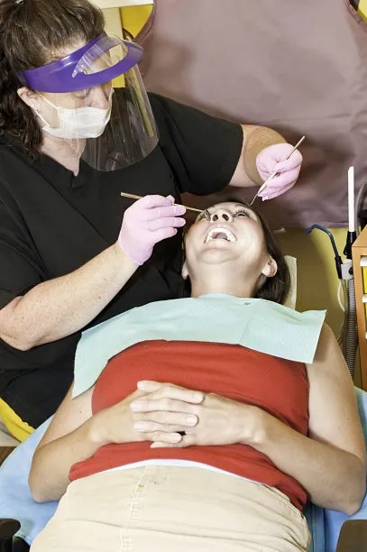 刷牙的重要性與正確方法揭秘讓你的口腔健康持久亮白 刷牙的重要性與正確方法揭秘讓你的口腔健康持久亮白