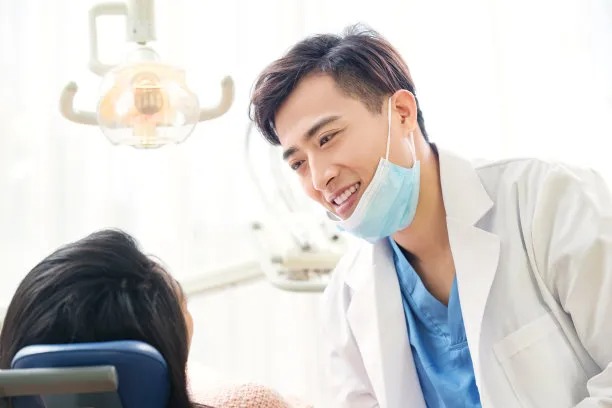 每天刷牙一分鍾 口腔健康一生伴隨 每天刷牙一分鍾 口腔健康一生伴隨