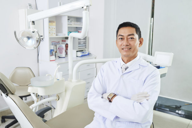 Revolutionizing Smiles The Comprehensive Guide to Dental Implants and Their Benefits for Oral Health Revolutionizing Smiles The Comprehensive Guide to Dental Implants and Their Benefits for Oral Health
