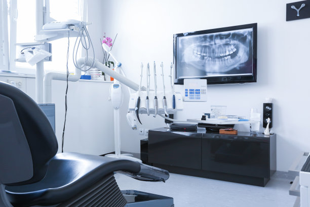 Essential Precautions and Considerations to Ensure Successful Root Canal Treatment and Minimize Post Procedure Complications